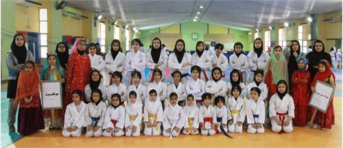 بانوان کاراته کار فولاد خوزستان قهرمان مسابقات باشگاهی شهرستان اهواز شدند