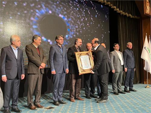توسعه صادرات بهترین راهکار حمایت از صنایع در دوران تحریم